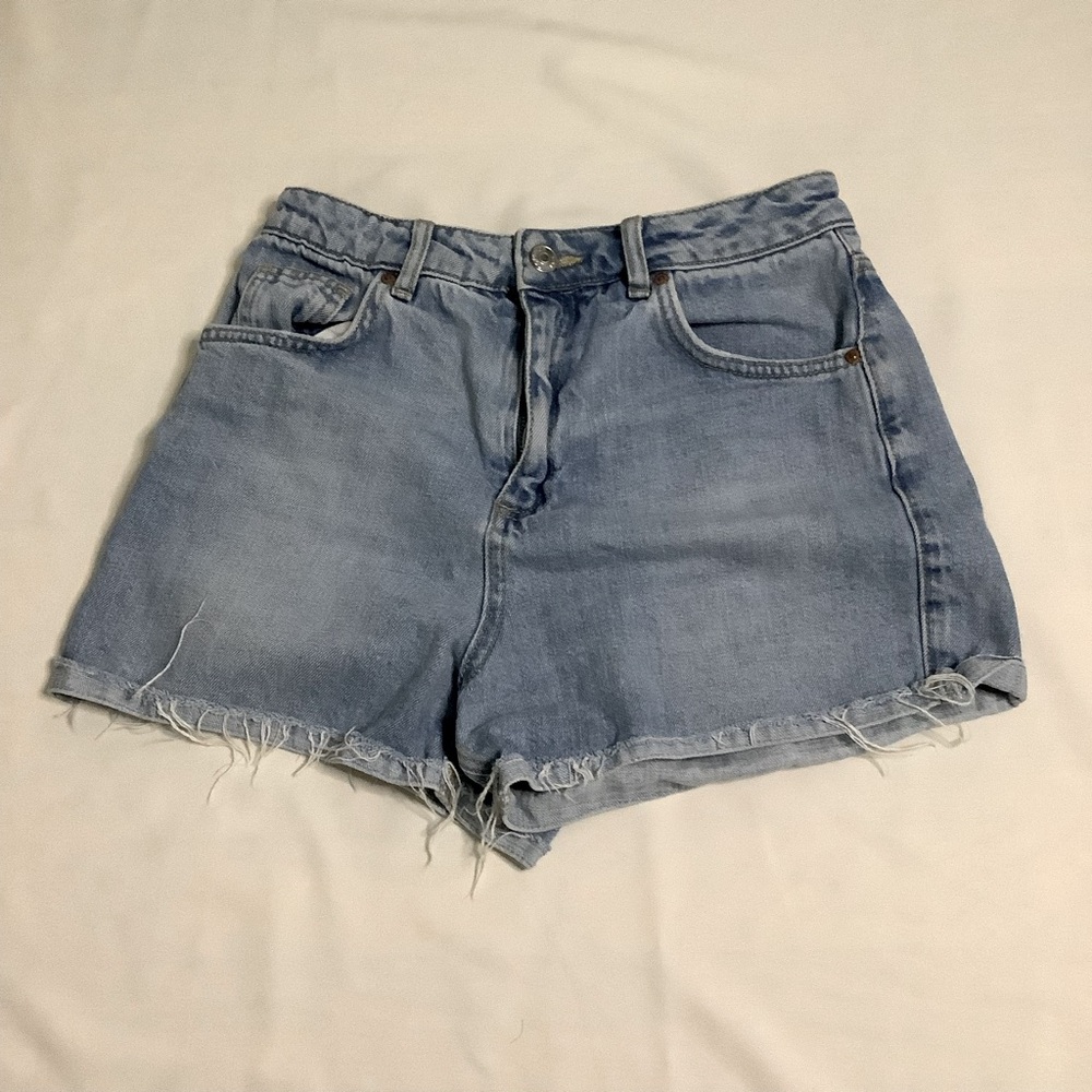 Topshop Girlfriend Jean Shorts